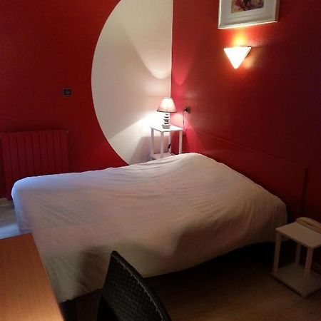 Auberge du Lion d'Or Marmande Zimmer foto
