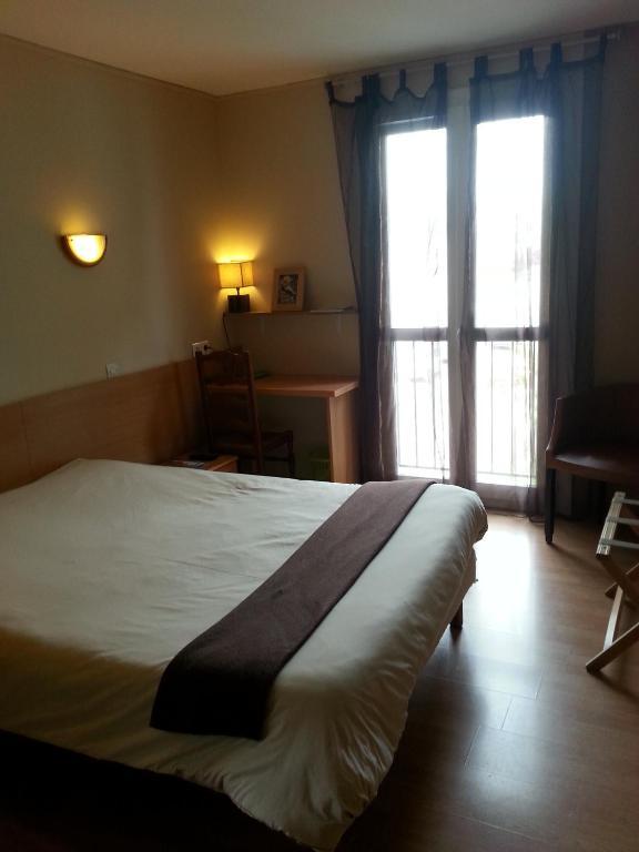 Auberge du Lion d'Or Marmande Zimmer foto
